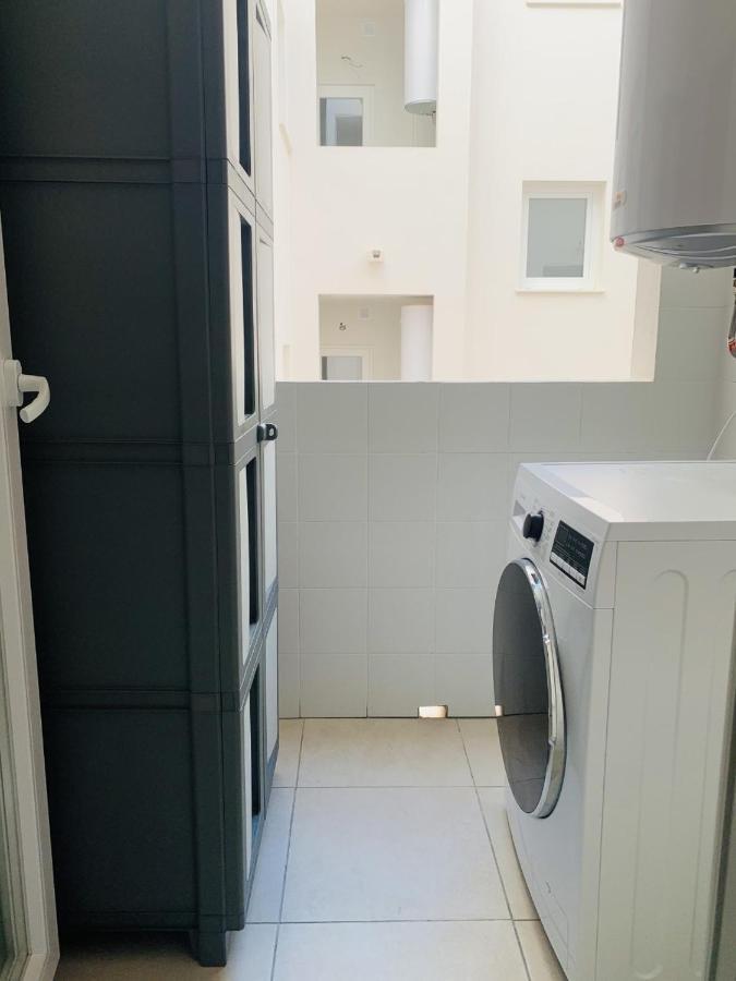 Estupendo Apartamento Entero 马尔韦利亚 外观 照片